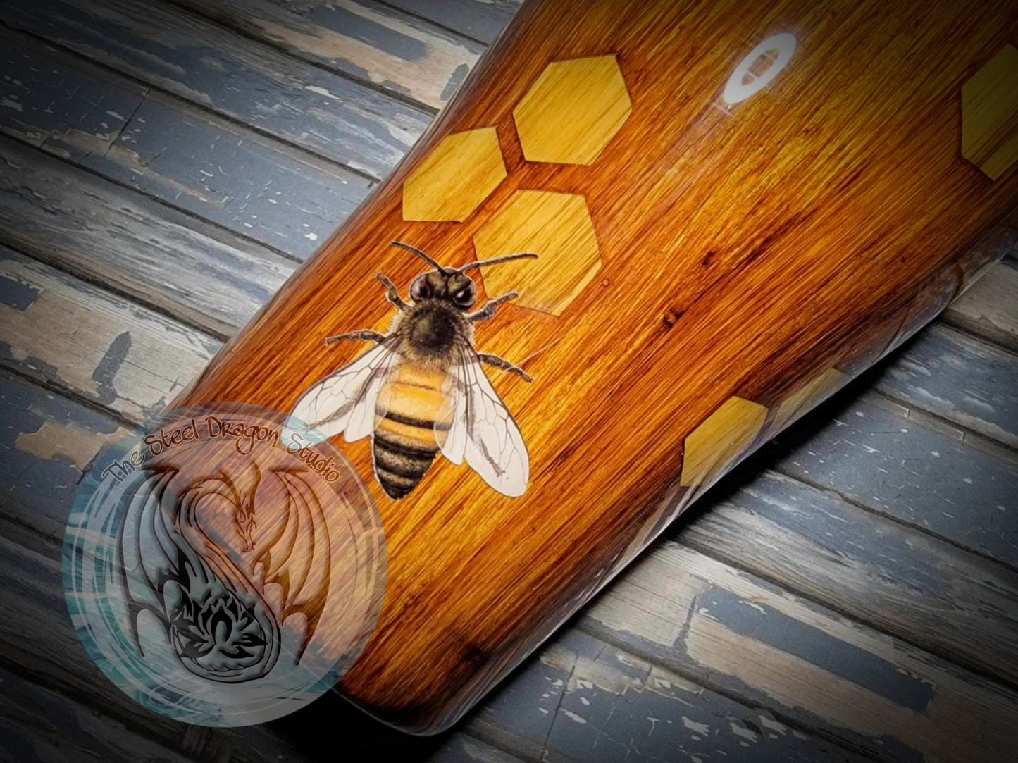 Beehive Woodgrain
