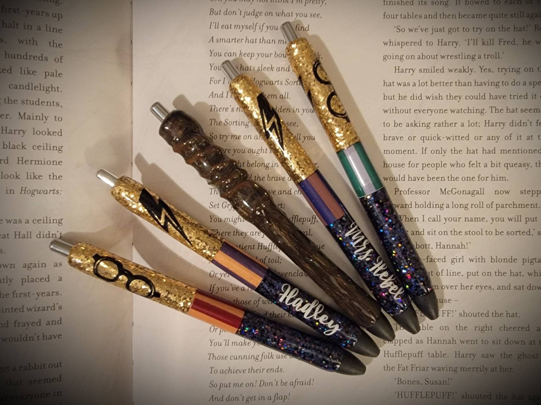 Wizarding - Customized Pen - Refillable Personalized Epoxy Pen - Custom ink  pens/custom glitter pens 